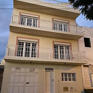 Maison Familiale A Tarrafal. Casa de Férias